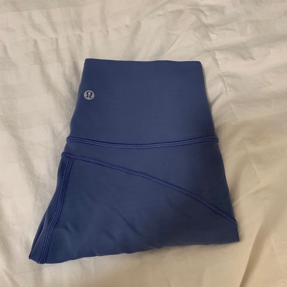 Lululemon In Movement Tight 25” - Picture 3 of 5